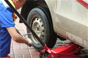 草桥附近拖车24小时服务热线电话