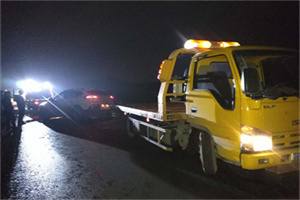 草桥24小时车辆搭电联系电话